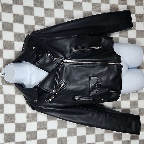 Zara Jackets & Blazers - Zara faux leather motorcycle jacket women's Large black